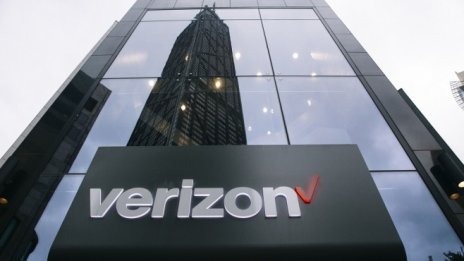 Verizon придобива компания за конферентни видео разговори