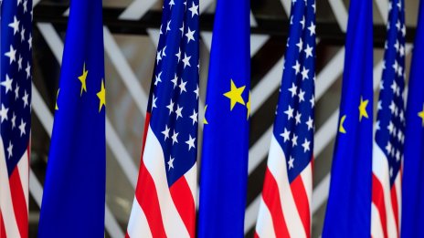 Сделката със САЩ заплашва имиджа на ЕС като защитник на търговията, основана на правила