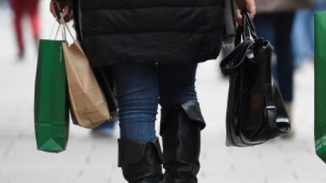 Продажбите на дребно във Великобритания през май достигнаха 10-годишно дъно