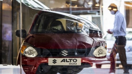 Кризата с чипове отдалечава Maruti Suzuki от двуцифрен ръст при продажбите