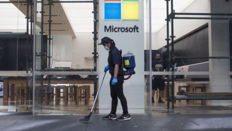 Microsoft почти измести Apple от борсовия трон