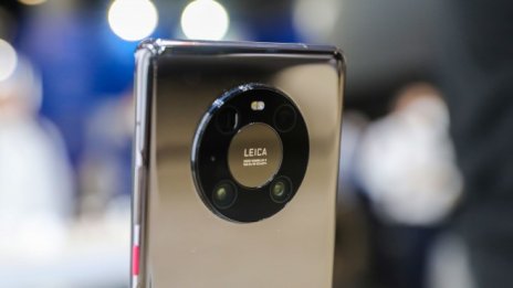 Huawei иска да се върне скоро на трона при смартфоните