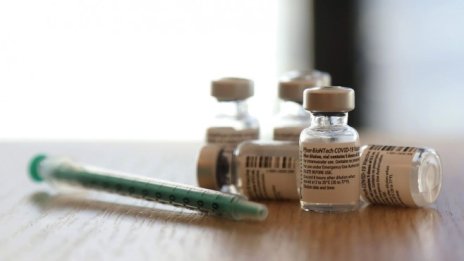 ИАЛ: Държавите не могат да преговорят с производители на ваксини паралелно с ЕК