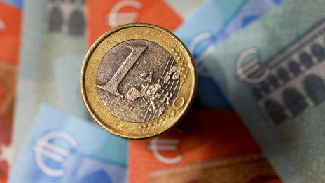 МВФ препоръчва повишаване на осигуровките и имотните данъци в България от 2026 г.