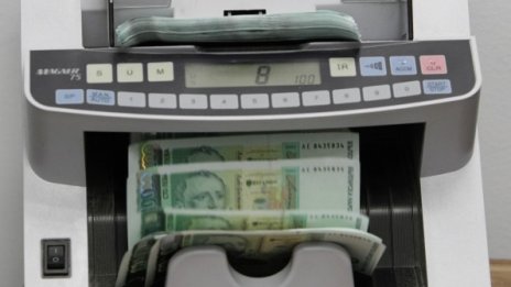 Средната лихва на спестяванията на домакинствата в евро се увеличи