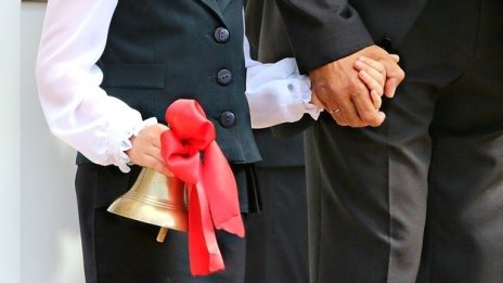 Недостиг на учители броени дни преди началото на новата учебна година 