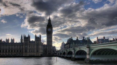 Британският парламент е уязвим за терористични атаки?
