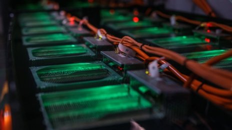 Гарантирана криптовалута не е начинът САЩ да се борят с китайската финансова мощ