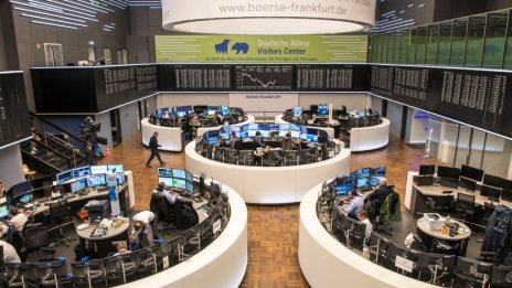 Европейските пазари са на червено със спадове от по над 2,5%*