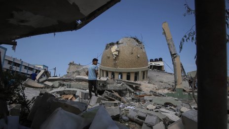 САЩ изпращат един от най-големите самолетоносачи в света в подкрепа на Израел