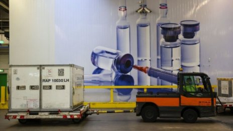 България може да изхвърли 20 хил. дози ваксини на AstraZeneca