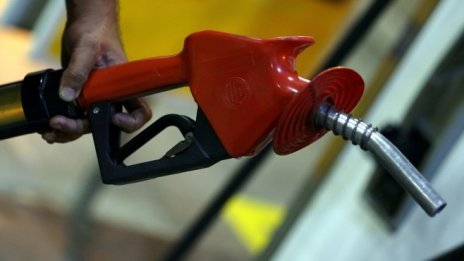 Депутати предлагат облекчения за обезпеченията при доставки на горива