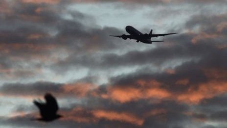 Самолети на Atlasjet и Turkish Airlines са се разминали на опасно близко разстояние над България