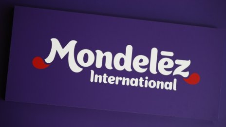 Mondelez продава част от бизнеса си в Европа
