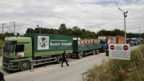 Сърбия няма да отговаря на 100-процентните мита на Косово