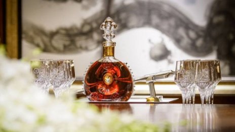 Китайската жажда за коняк подкрепи резултатите на Remy Cointreau 