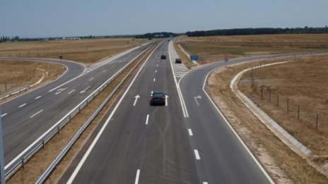 Пътната агенция обяви търг за нови автомобили