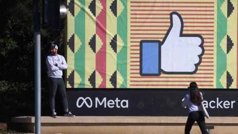 Пазарната капитализация на Meta и Amazon скочи с 272 млрд. долара след новите им отчети