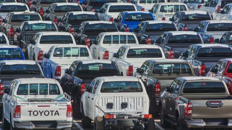 Toyota запази насоките си за 2024 г. въпреки по-слабото представяне в Япония и Китай