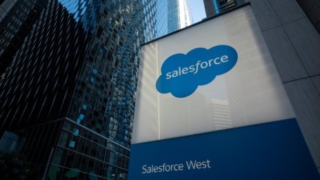 Хибридната работа подкрепи прогнозата на Salesforce