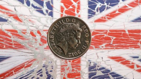 Как ще реагира паундът след заседанието на торите?