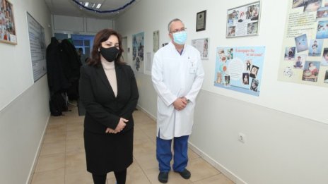 Covid ваксините за деца вече са в България