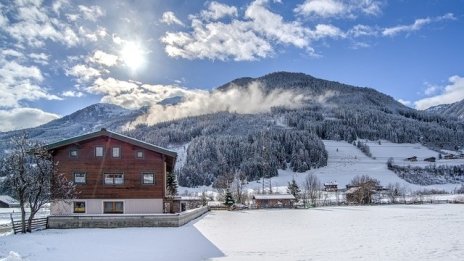 Приходите от нощувки на хотелиерите през януари достигат 50 млн. лв.