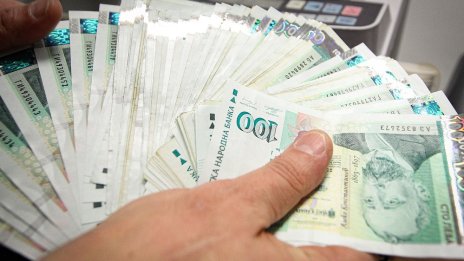 КЗП извършва проверки във фирми за бързи кредити