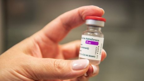 Комисия препоръча Норвегия да не ползва ваксините на AstraZeneca и J&J