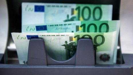 Финансовото министерство планира 7 млрд. лв. дефицит до края на годината