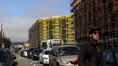 Торонто остава най-скъпият наемен пазар за първокласни жилища в света