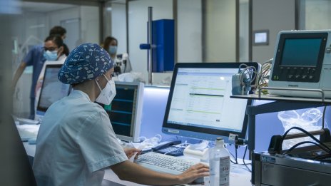 Секторът на услуги в САЩ бележи най-силен растеж от девет месеца насам