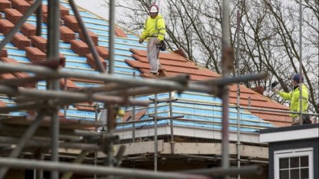 С 316% скача застроената площ на новите административни сгради за тримесечието