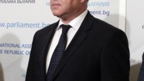 До дни подписваме договора с Полша за ремонт на МиГ-овете