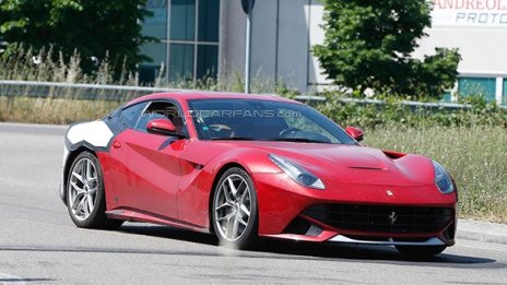 Новото Ferrari F12 Berlinetta ще е със 780 к.с.