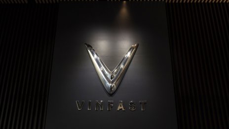Виетнамската VinFast планира да построи завод за електромобилни батерии в Индия