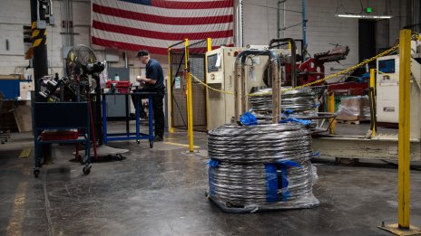 Седмичните молби за помощи при безработица в САЩ нарастват повече от очакваното