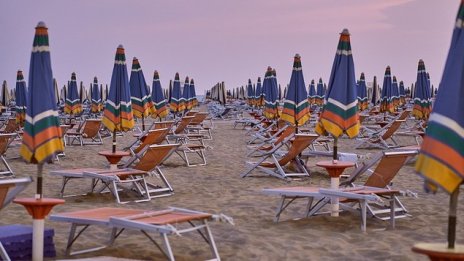 Обмислят се варианти за облекчено влизане на туристи у нас