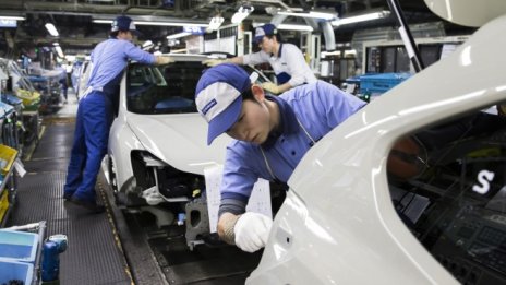 Subaru спира производството в своя завод в Индиана заради недостига на чипове