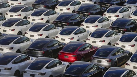 Big Tech навлиза в колективна корекция