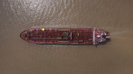 Великото китайско танкерно задръстване