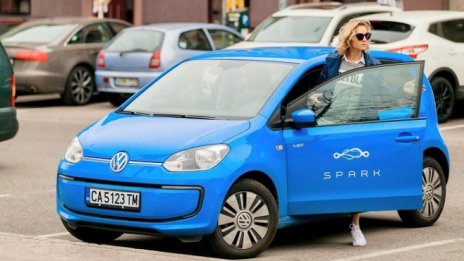 Софиянци могат да ползват от днес споделено електромобили