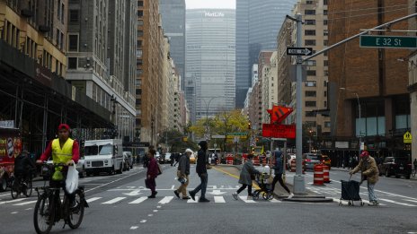 Населението на САЩ вероятно ще започне да намалява до края на века