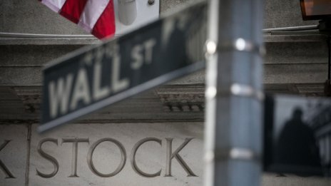 Wall Street се притесни от последната стенограма на Фед