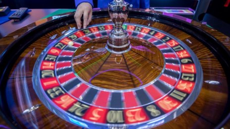 За тънката граница между инвестирането и хазарта