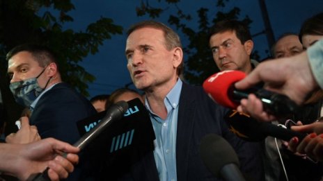 Близкият до Путин украински опозиционер Виктор Медведчук е бил арестуван