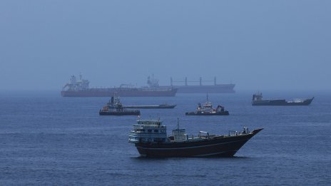 Цената на петрола сорт Брент приближава 100 долара за барел*