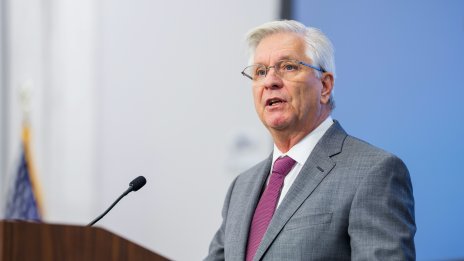 Уолър от Фед призова за намаление на лихвите през декември