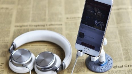 Графика на деня: Постепенното възстановяване на музикалната индустрия