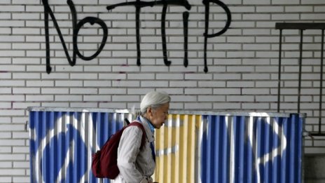 Франция ще иска спиране на преговорите по ТПТИ, ако застоят продължи